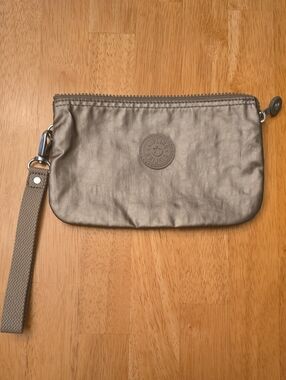 Kipling Metallic Gray Wristlet with Removable Strap